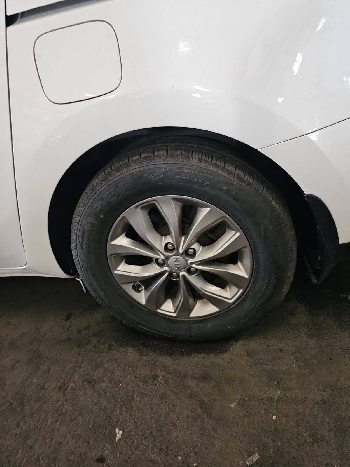 KIA CARNIVAL EX 2020 - Marhaba Auction Used Cars - Image 8