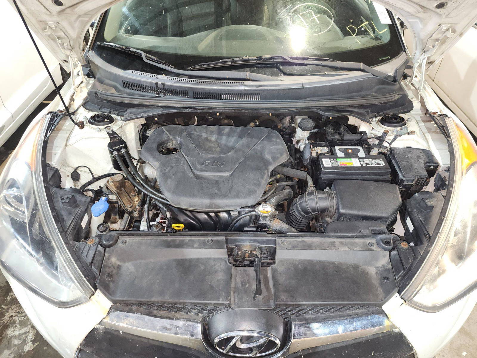 HYUNDAI VELOSTER 2013 - Marhaba Auction Used Cars - Image 13