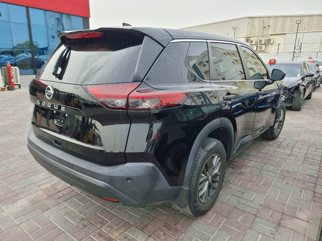 2021 NISSAN ROGUE — 17470 Miles — Lot C834274 — Ind. 12 - Marhaba Auctions Used Cars - Image 3