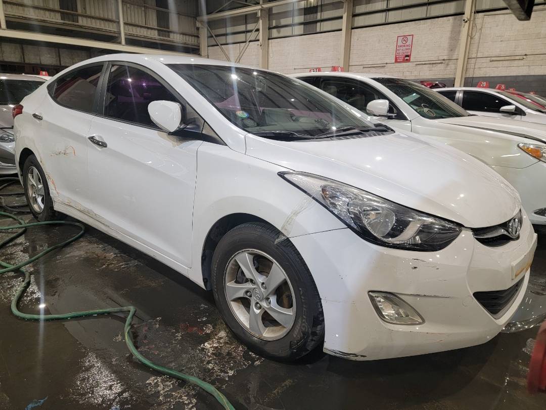 2012 HYUNDAI AVANTE — 94090 KM — Lot 208476 — Main - Marhaba Auctions Used Cars - Image 4