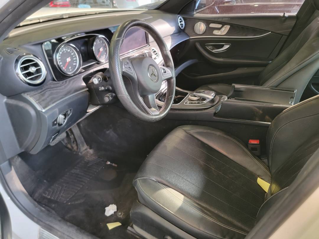 MERCEDES BENZ E-300 2018 - Marhaba Auction Used Cars - Image 8