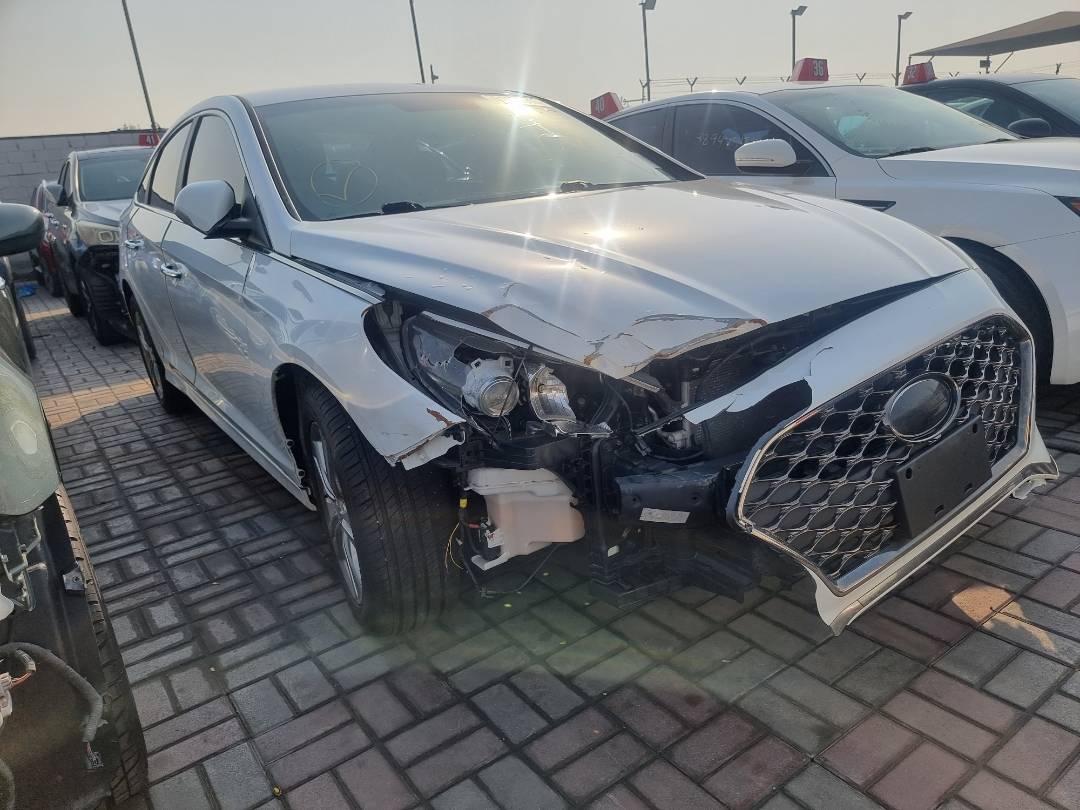 2018 HYUNDAI SONATA — 95543 Miles — Lot 712292 — Ind. 12 - Marhaba Auctions Used Cars - Image 6