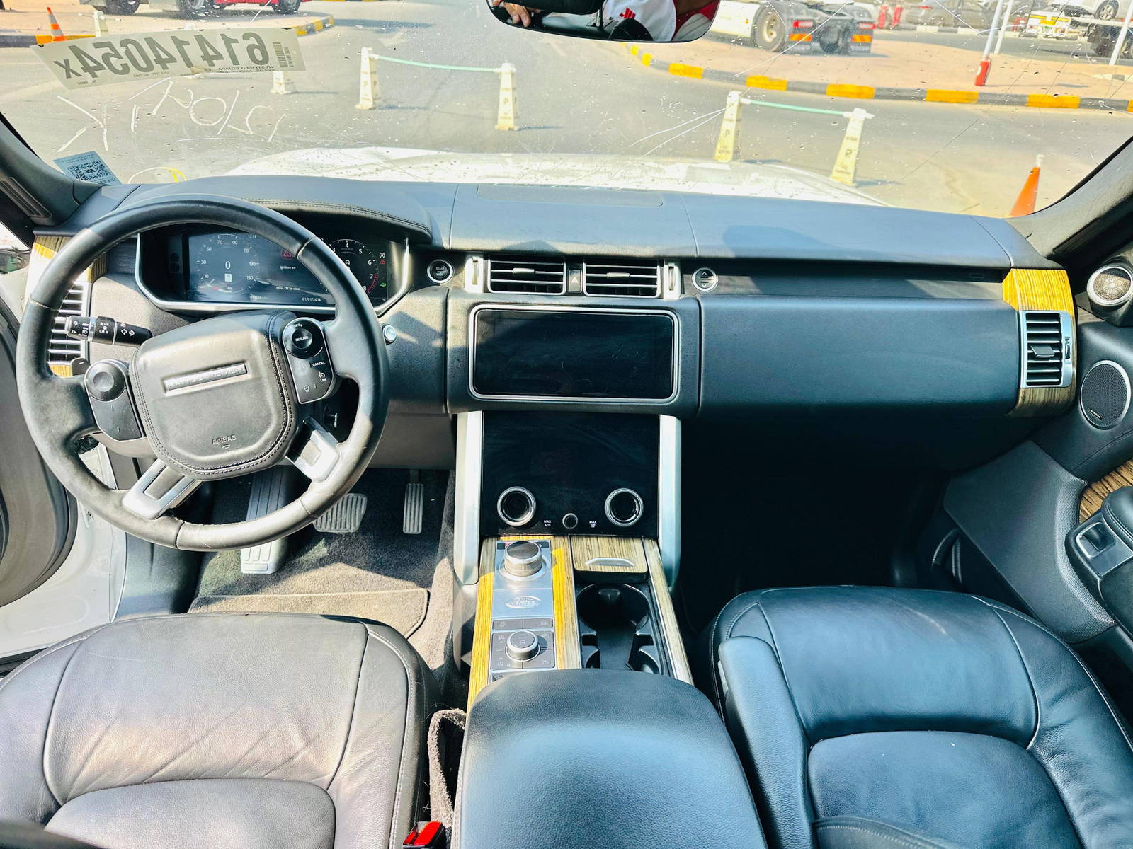 2019 LAND ROVER RANGE ROVER — 93324 Miles — Lot 61414054 — Main - Marhaba Auctions Used Cars - Image 9