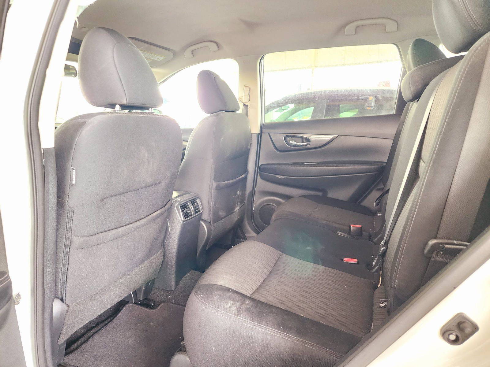 2017 NISSAN ROGUE — 148668 Miles — Lot 73742884 — Souq - Marhaba Auctions Used Cars - Image 6