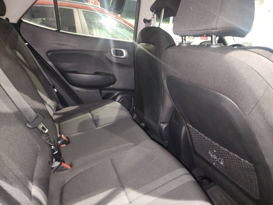 2020 HYUNDAI VENUE SEL — 45679 Miles — Lot 44836034 — Main - Marhaba Auctions Used Cars - Image 7