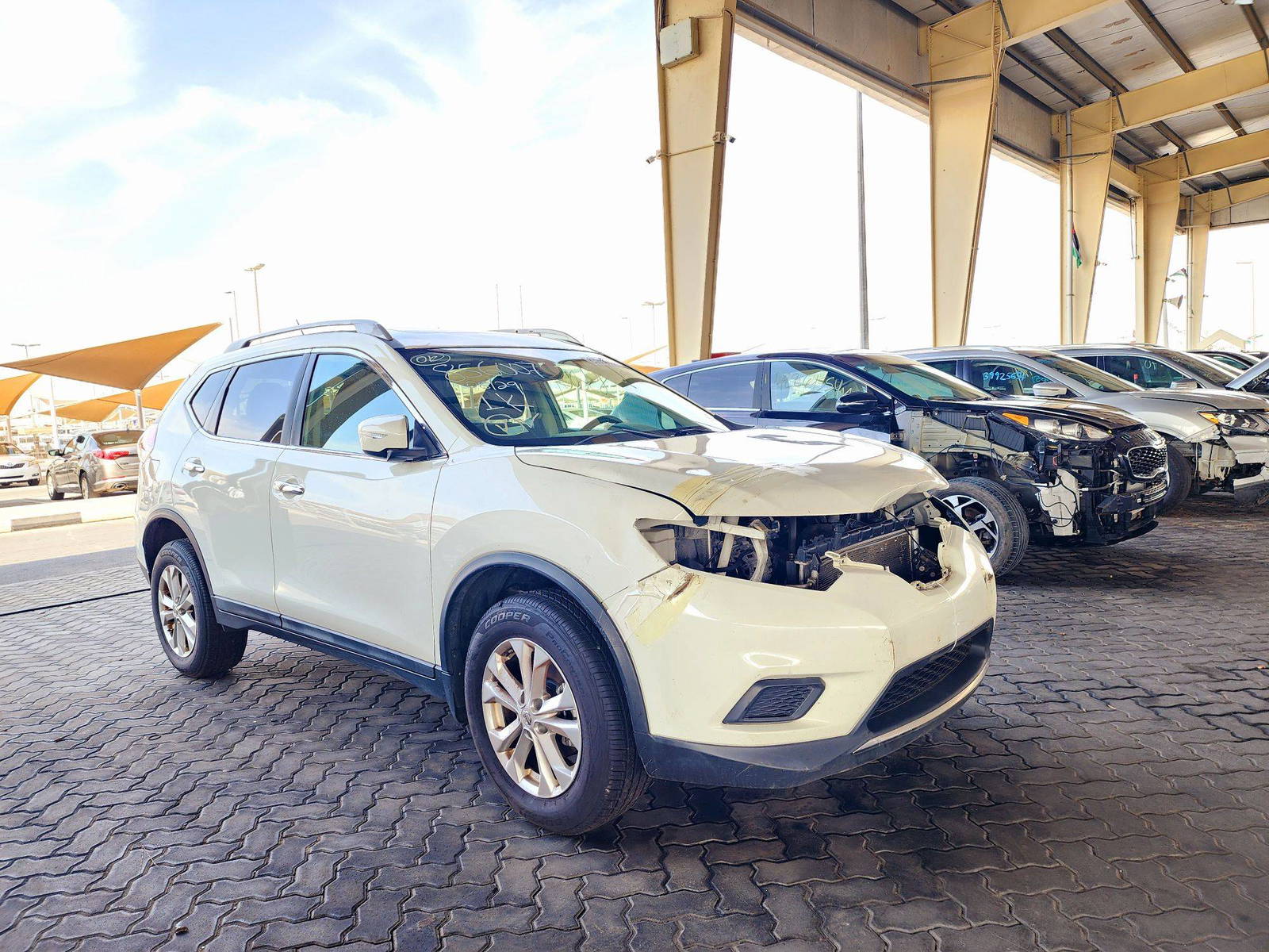 2015 NISSAN ROGUE — 166478 Miles — Lot 7FC856007 — Souq - Marhaba Auctions Used Cars - Image 4