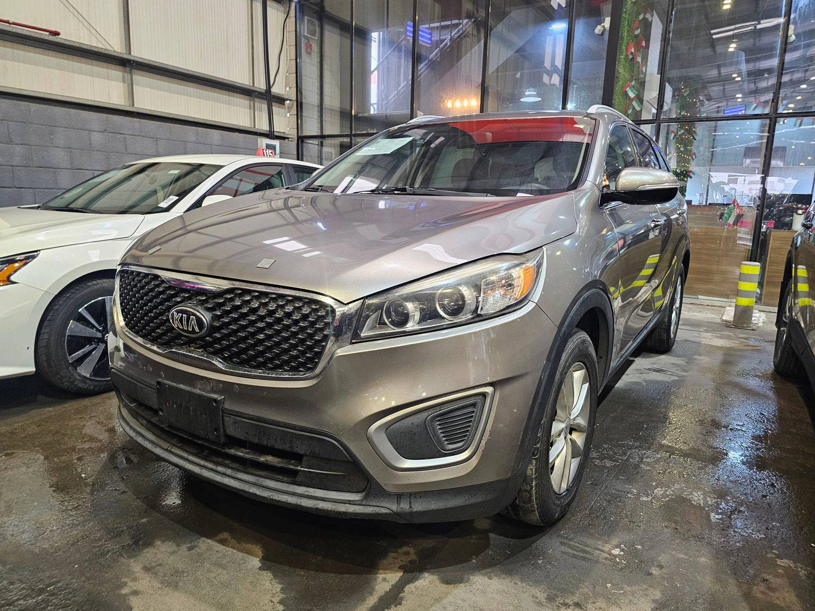 2017 KIA SORENTO — 147080 Miles — Lot HG322547 — Main - Marhaba Auctions Used Cars - Image 4