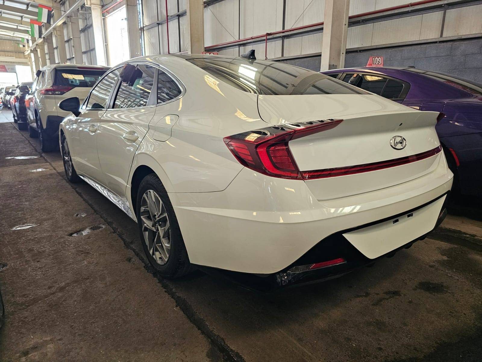 2020 HYUNDAI SONATA — sold — 87576 Miles — Lot H038532 — Main - Marhaba Auctions Used Cars - Image 4