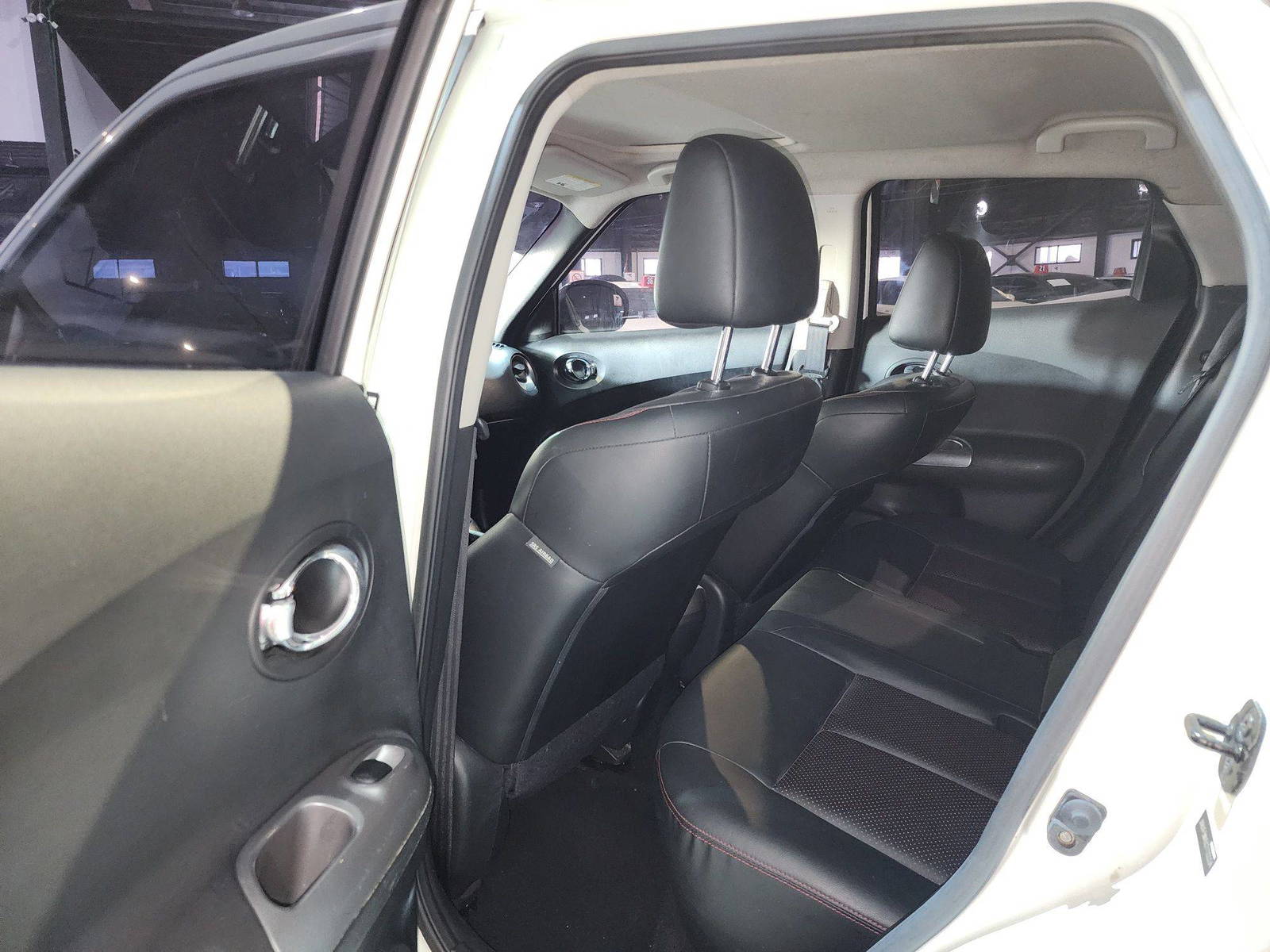 2012 NISSAN JUKE — 121952 Miles — Lot 122334 — Al Quoz - Marhaba Auctions Used Cars - Image 8