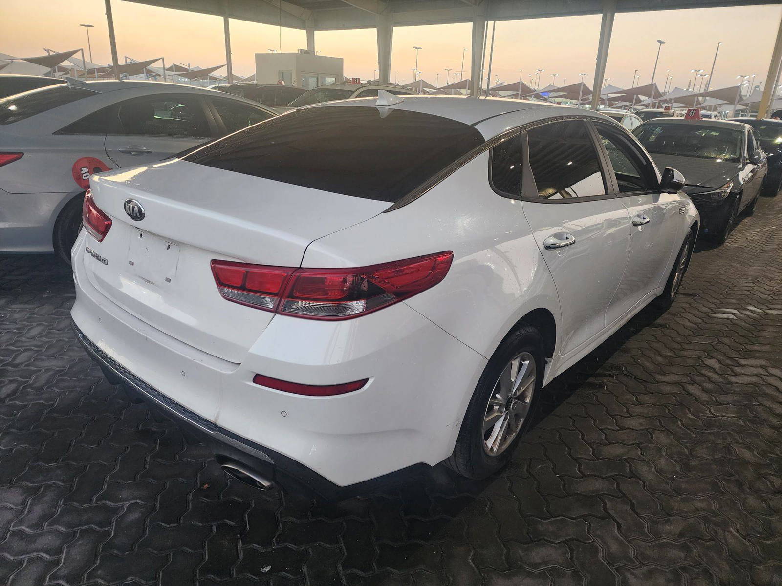 2019 KIA OPTIMA — 152924 Miles — Lot 37703974 - Marhaba Auctions Used Cars - Image 4