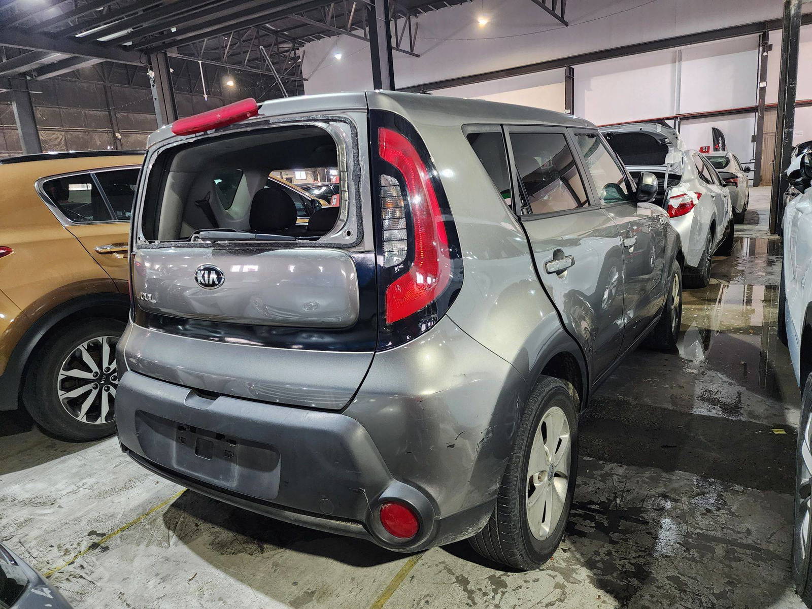 2015 KIA SOUL — 190118 Miles — Lot 173546 — Al Quoz - Marhaba Auctions Used Cars - Image 6