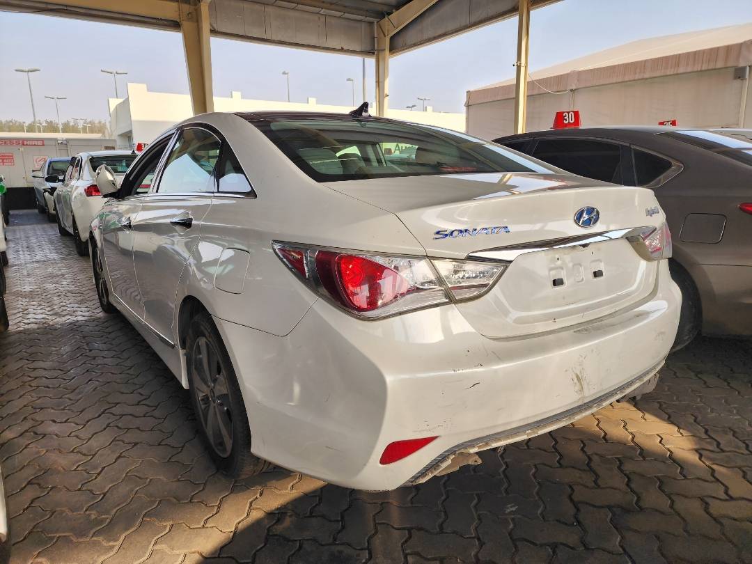 2011 HYUNDAI SONATA — 172055 Miles — Lot 38400731 — Main - Marhaba Auctions Used Cars - Image 3