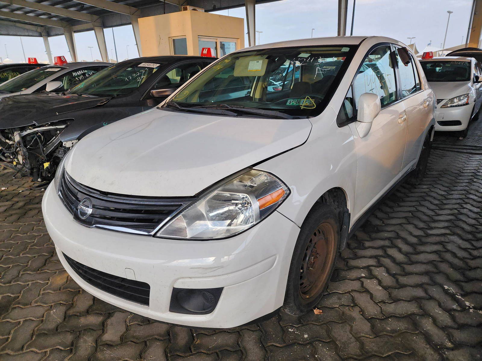 2010 NISSAN VERSA — 149745 Miles — Lot 80252353 - Marhaba Auctions Used Cars - Image 8