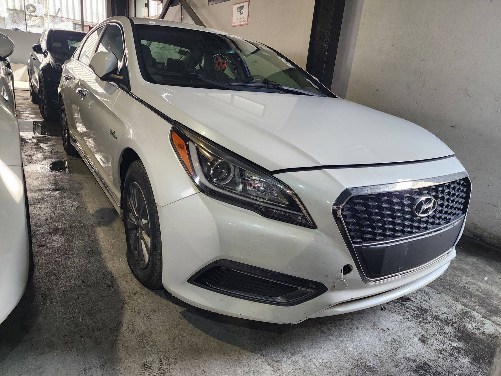 2017 HYUNDAI SONATA — 136747 Miles — Lot 3935252 — Al Quoz - Marhaba Auctions Used Cars - Image 3