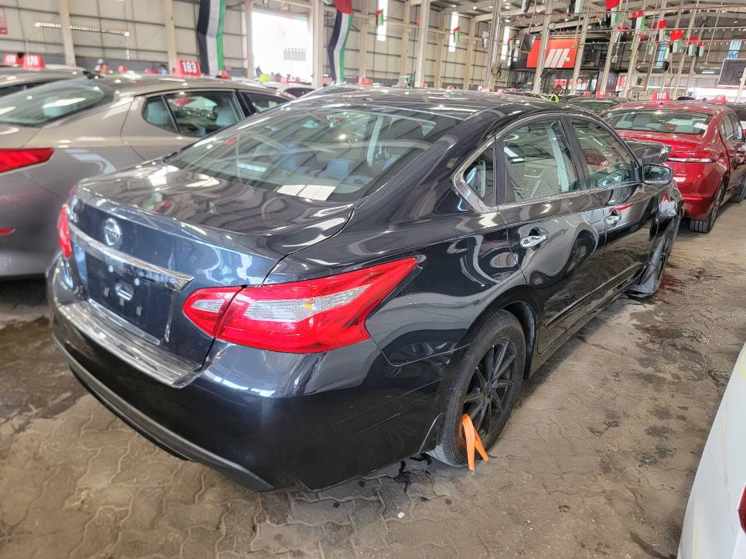 2017 NISSAN ALTIMA — 201100 Miles — Lot 37534173 - Marhaba Auctions Used Cars - Image 4