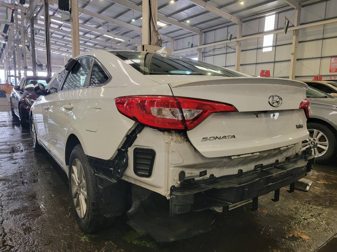 2015 HYUNDAI SONATA — 152733 Miles — Lot 5FH0185 — Main - Marhaba Auctions Used Cars - Image 3