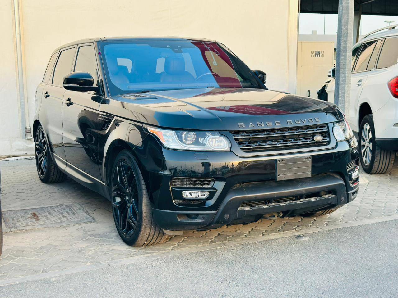 LAND ROVER RANGE ROVER SPORT 2017 - Marhaba Auction Used Cars - Image 3