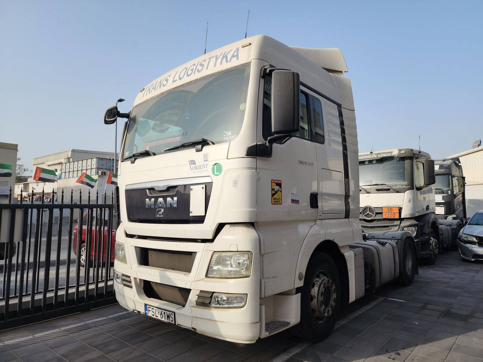 2013 MAN MAN TRUCK — 167973 KM — Lot 42993 — Al Quoz - Marhaba Auctions Used Cars - Image 3