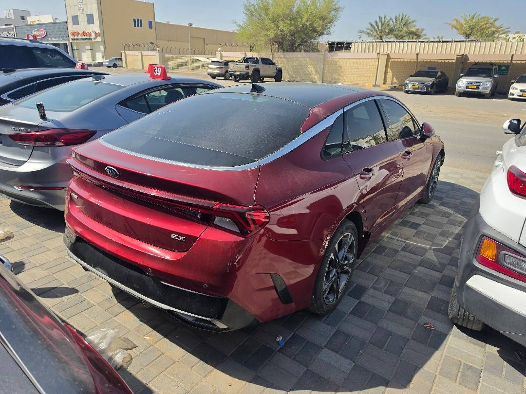 KIA K5
