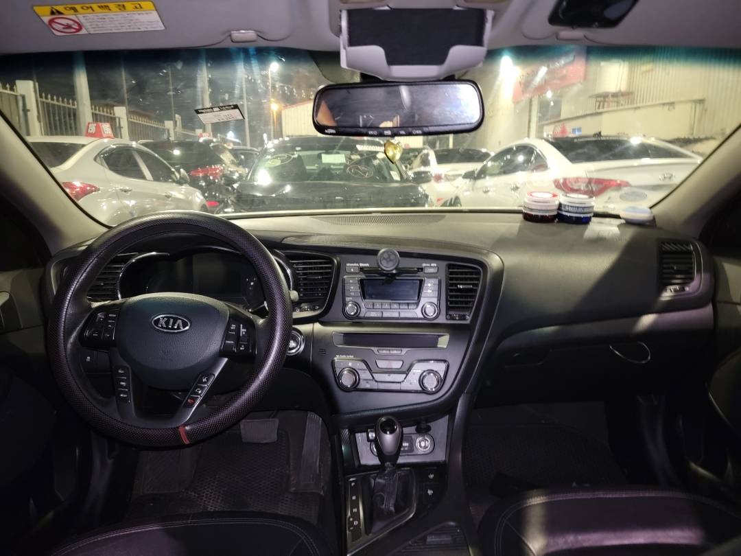 2012 KIA K5 — 225032 KM — Lot 010602 — Main - Marhaba Auctions Used Cars - Image 7