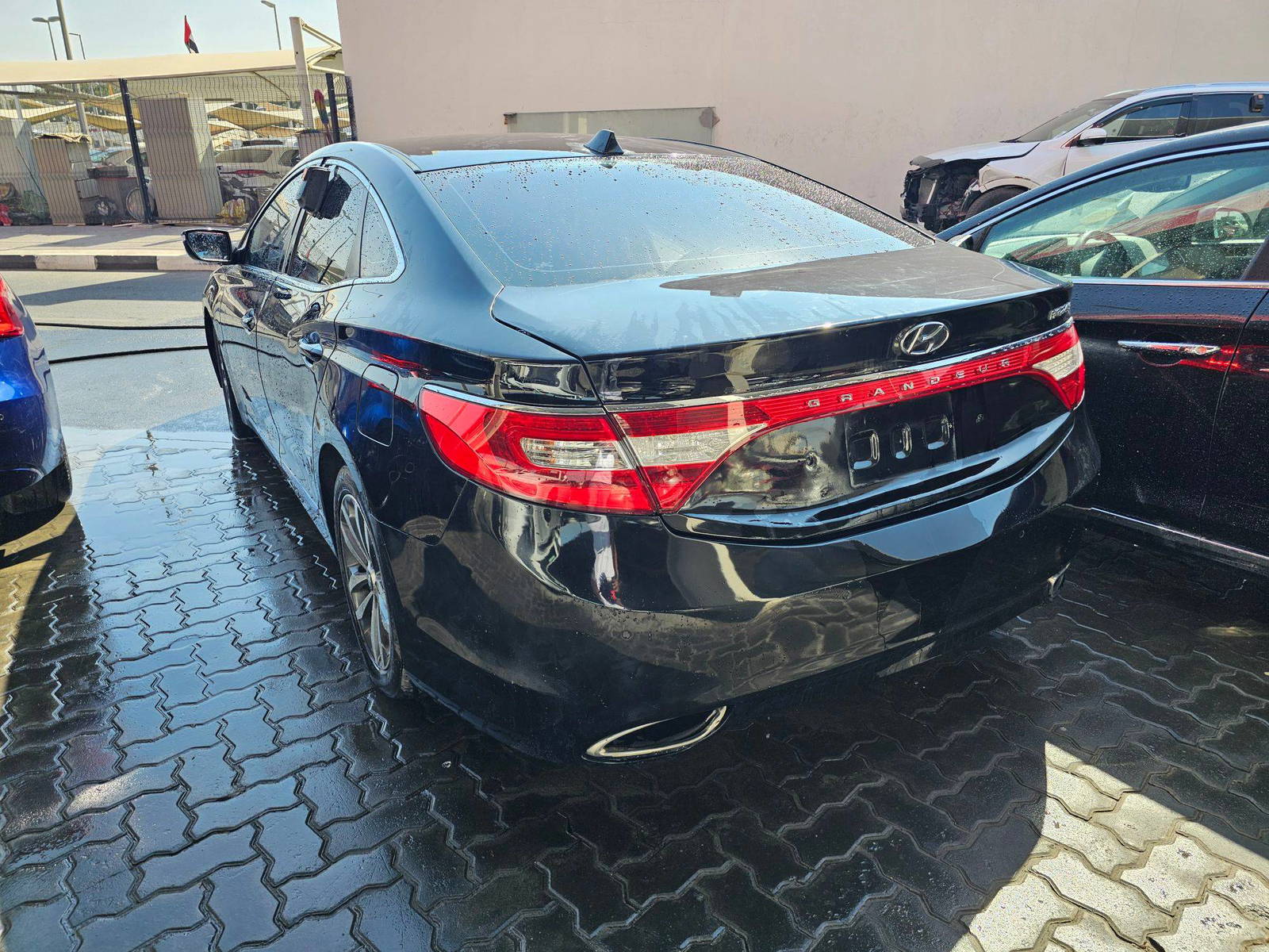 HYUNDAI GRANDEUR 2012 - Marhaba Auction Used Cars - Image 3