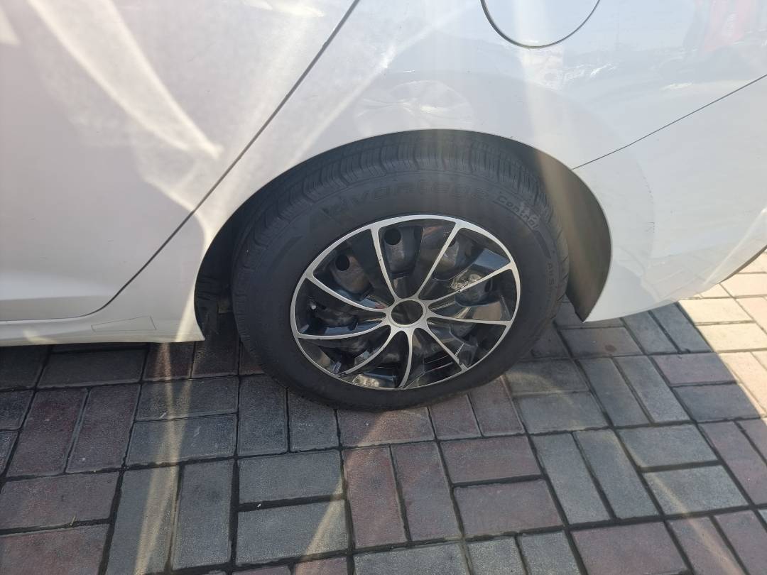 HYUNDAI ACCENT 2020 - Marhaba Auction Used Cars - Image 10