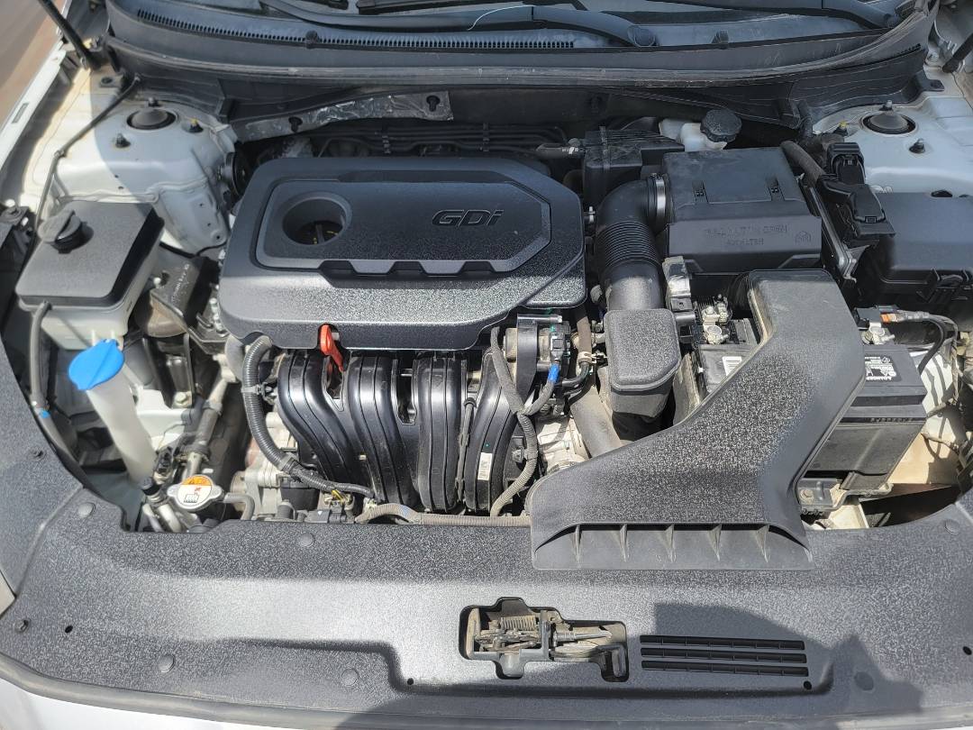 2019 HYUNDAI SONATA — 144010 Miles — Lot F8KH746633 — Ind. 12 - Marhaba Auctions Used Cars - Image 5