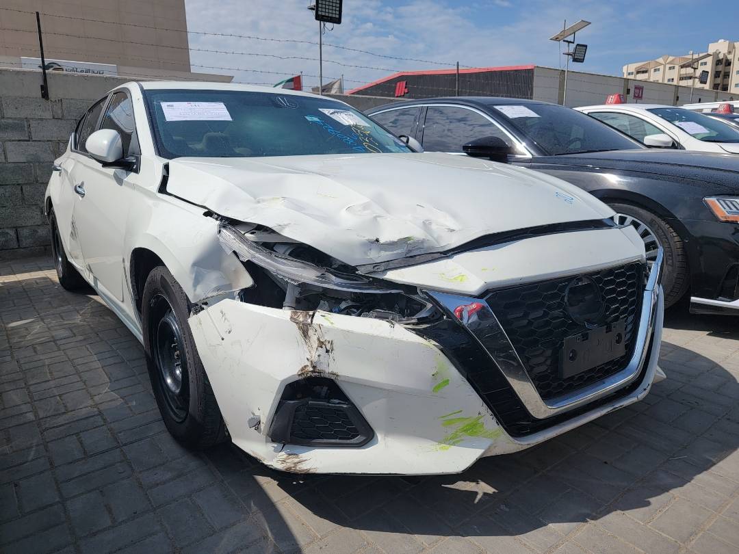 2019 NISSAN ALTIMA — 110435 Miles — Lot C203564 — Main - Marhaba Auctions Used Cars - Image 4