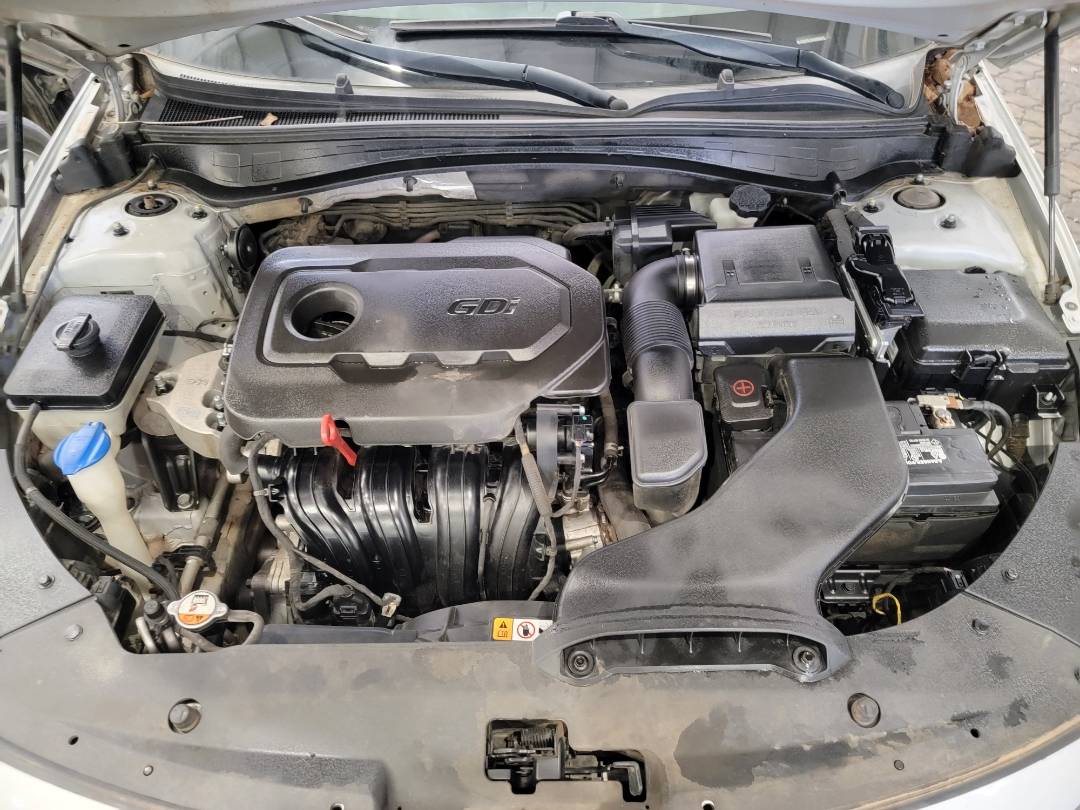 2018 KIA OPTIMA — 183858 Miles — Lot 48063965 — Main - Marhaba Auctions Used Cars - Image 10