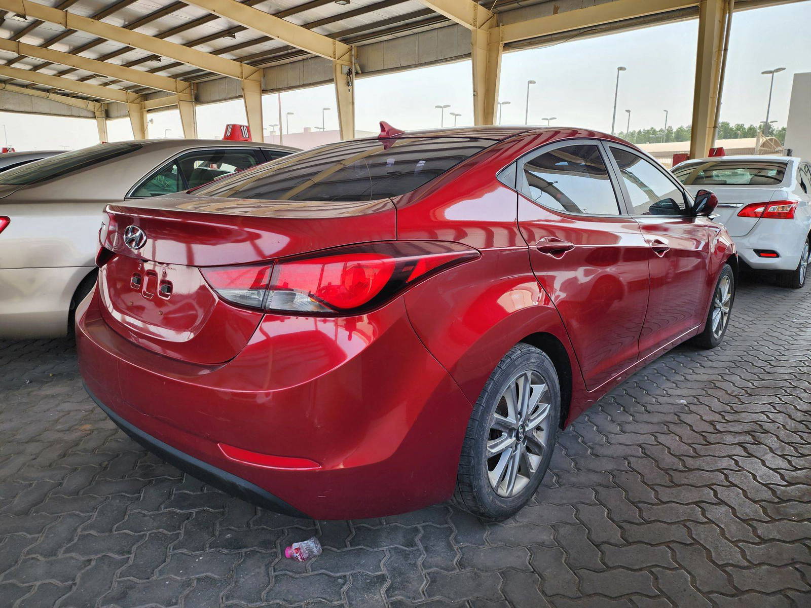2014 HYUNDAI ELANTRA — 161501 KM — Lot 536567 — Souq - Marhaba Auctions Used Cars - Image 3