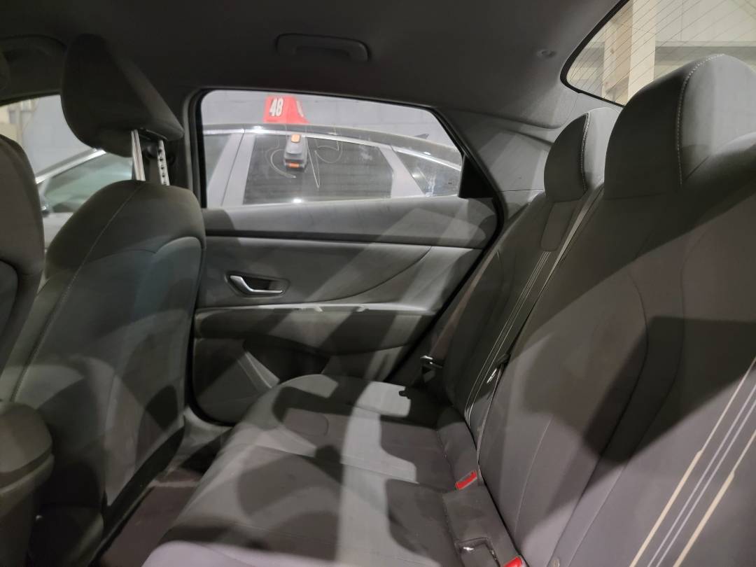 2021 HYUNDAI ELANTRA — 23351 Miles — Lot MU182635 — Main - Marhaba Auctions Used Cars - Image 8