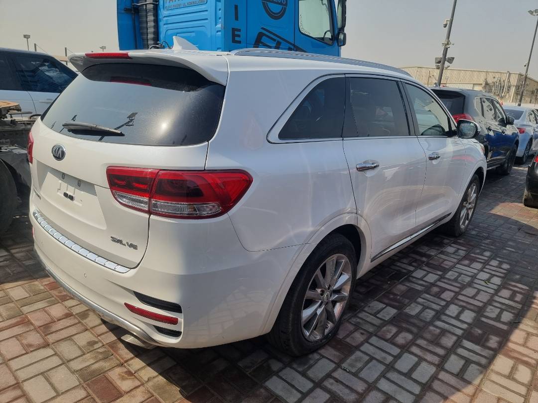 2018 KIA SORENTO — 55022 Miles — Lot 361692 — Ind. 12 - Marhaba Auctions Used Cars - Image 5