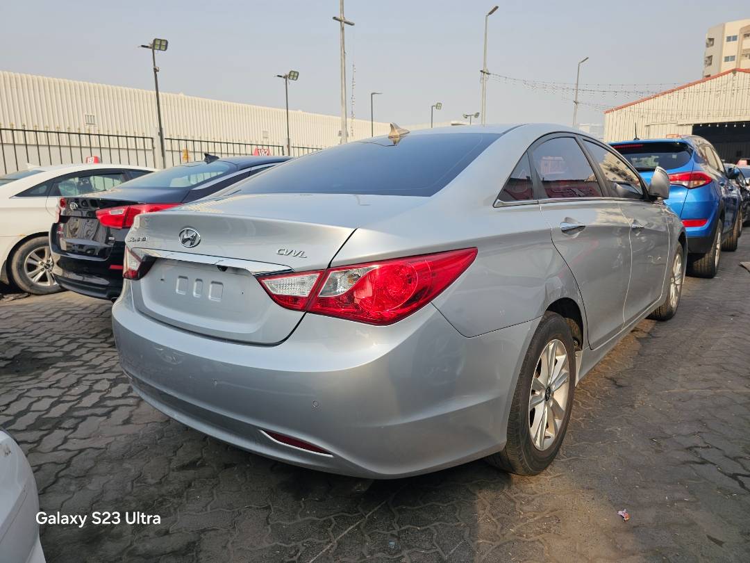 2012 HYUNDAI SONATA — 121052 KM — Lot 456613 — Main - Marhaba Auctions Used Cars - Image 4
