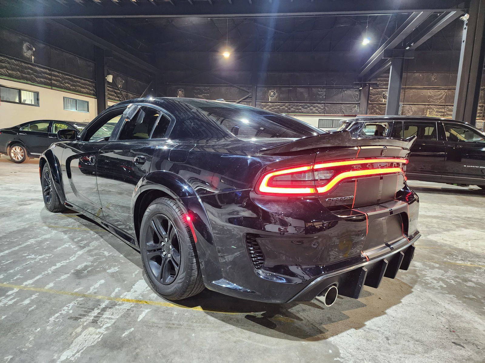 2019 DODGE CHARGER — 112366 Miles — Lot 655080 — Main - Marhaba Auctions Used Cars - Image 6