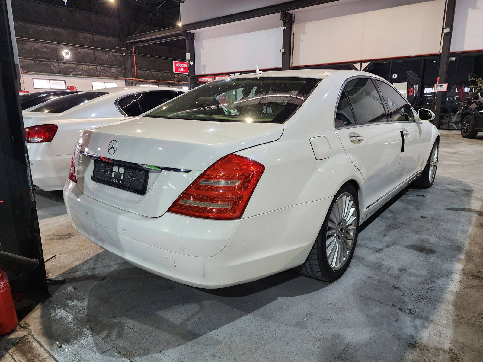 2006 MERCEDES BENZ S350 — 185044 KM — Lot 23856 — Al Quoz - Marhaba Auctions Used Cars - Image 6