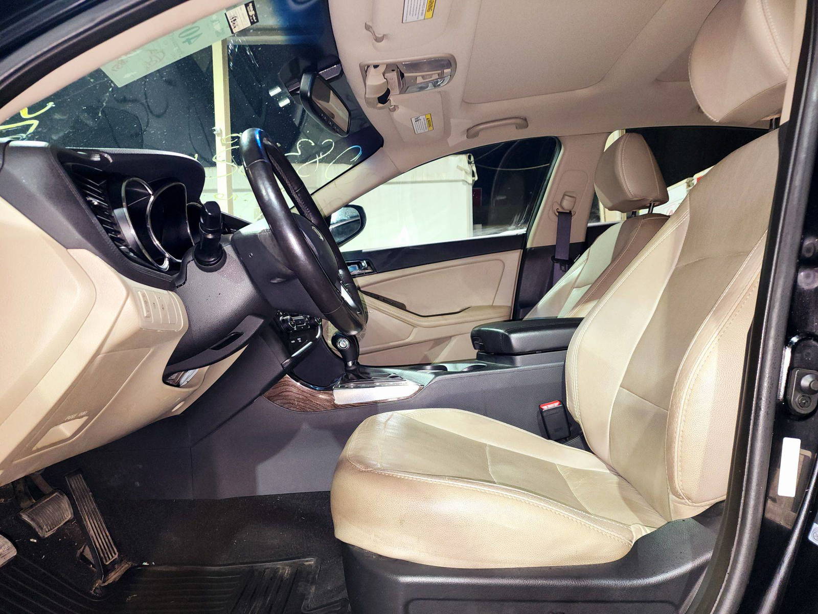 2012 KIA OPTIMA — 158414 Miles — Lot 40750880 — Souq - Marhaba Auctions Used Cars - Image 9