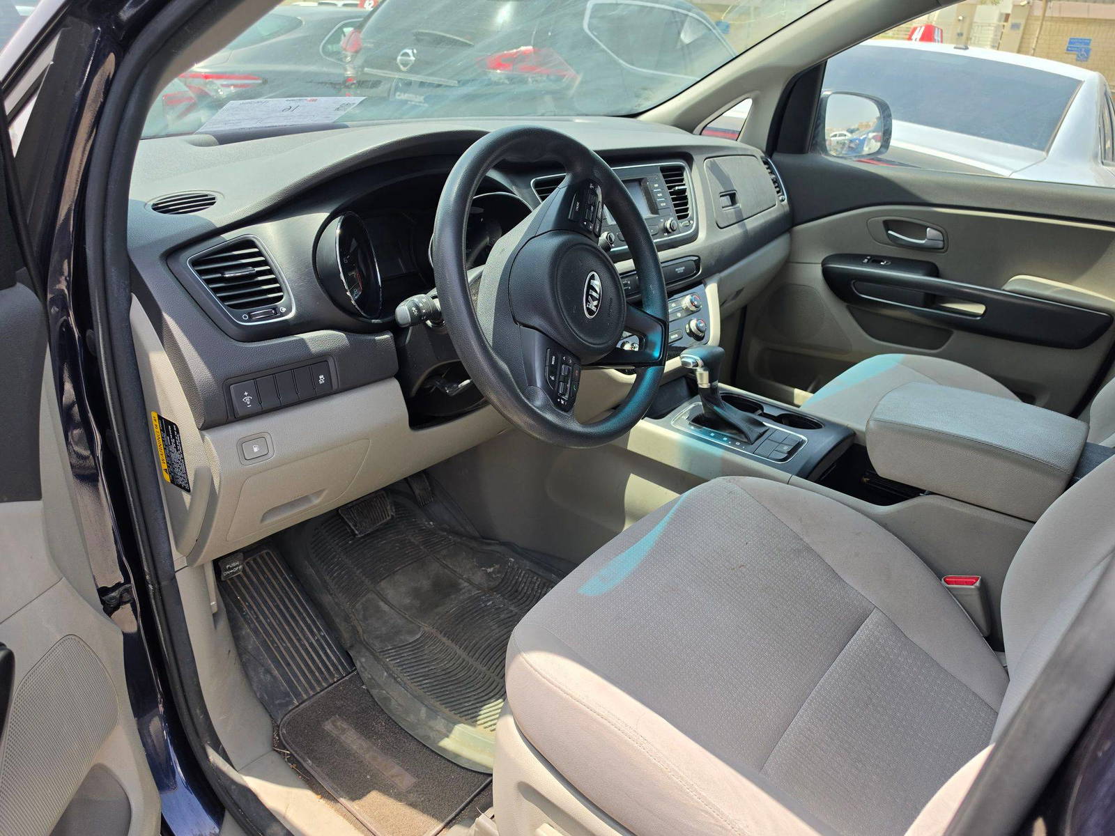 2018 KIA SEDONA — 123822 Miles — Lot C12J6397397 - Marhaba Auctions Used Cars - Image 8