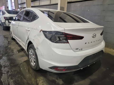 2019 HYUNDAI ELANTRA at Marhaba Auctions