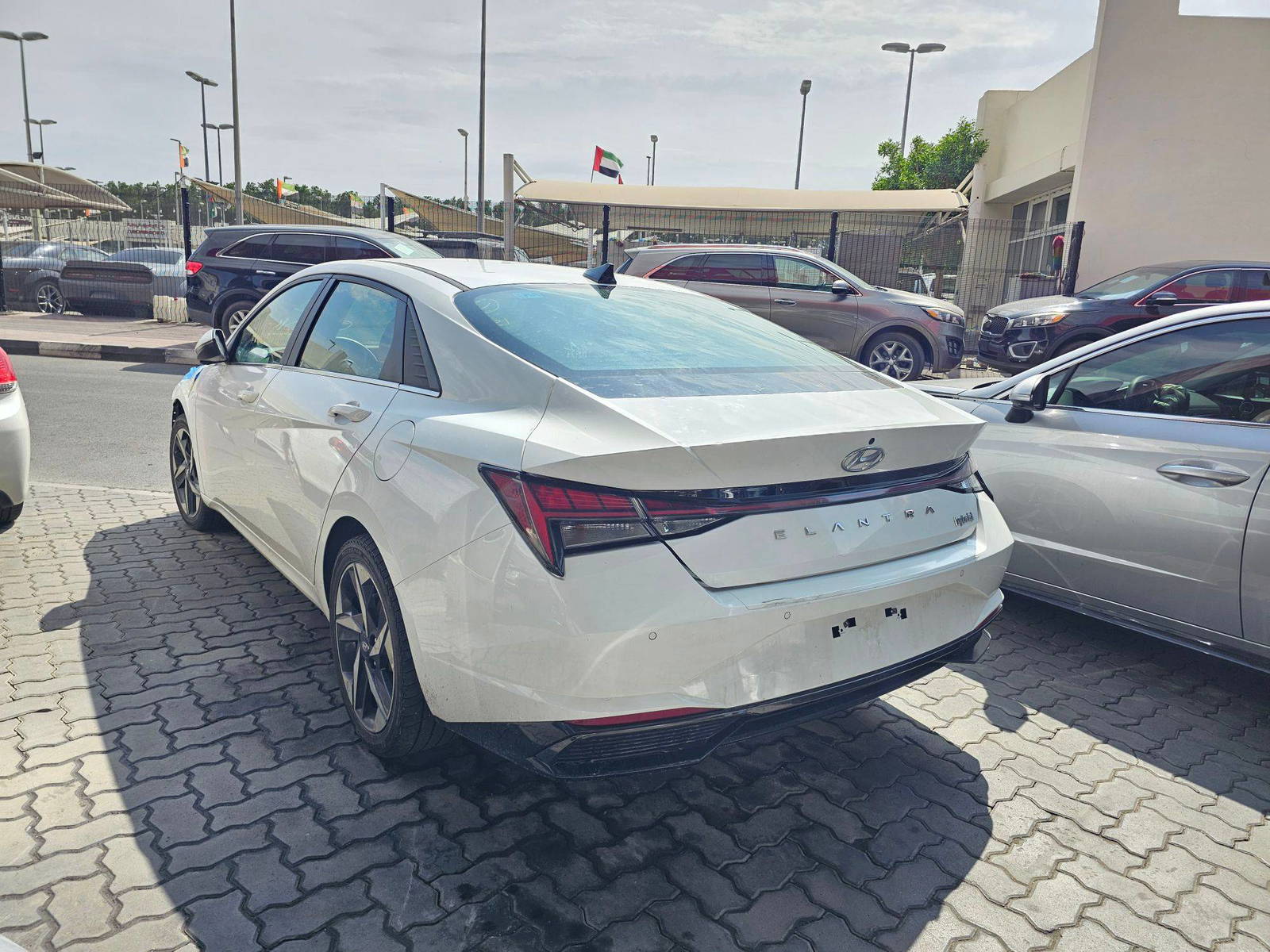 HYUNDAI ELANTRA 2021 - Marhaba Auction Used Cars - Image 4