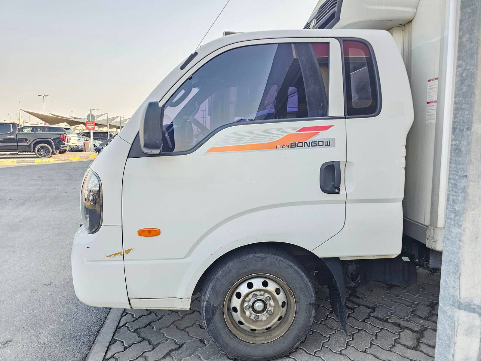 2017 KIA BONGO 3 — 183266 KM — Lot 31394 — Main - Marhaba Auctions Used Cars - Image 11