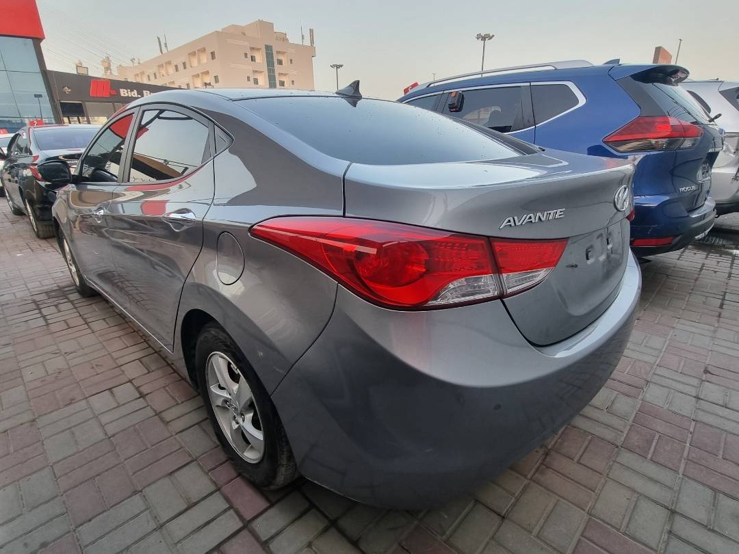 2012 HYUNDAI AVANTE — 107508 KM — Lot 215487 — Ind. 12 - Marhaba Auctions Used Cars - Image 5