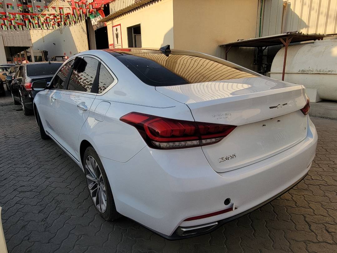 2015 HYUNDAI GENESIS — 138302 Miles — Lot 031183 — Main - Marhaba Auctions Used Cars - Image 5