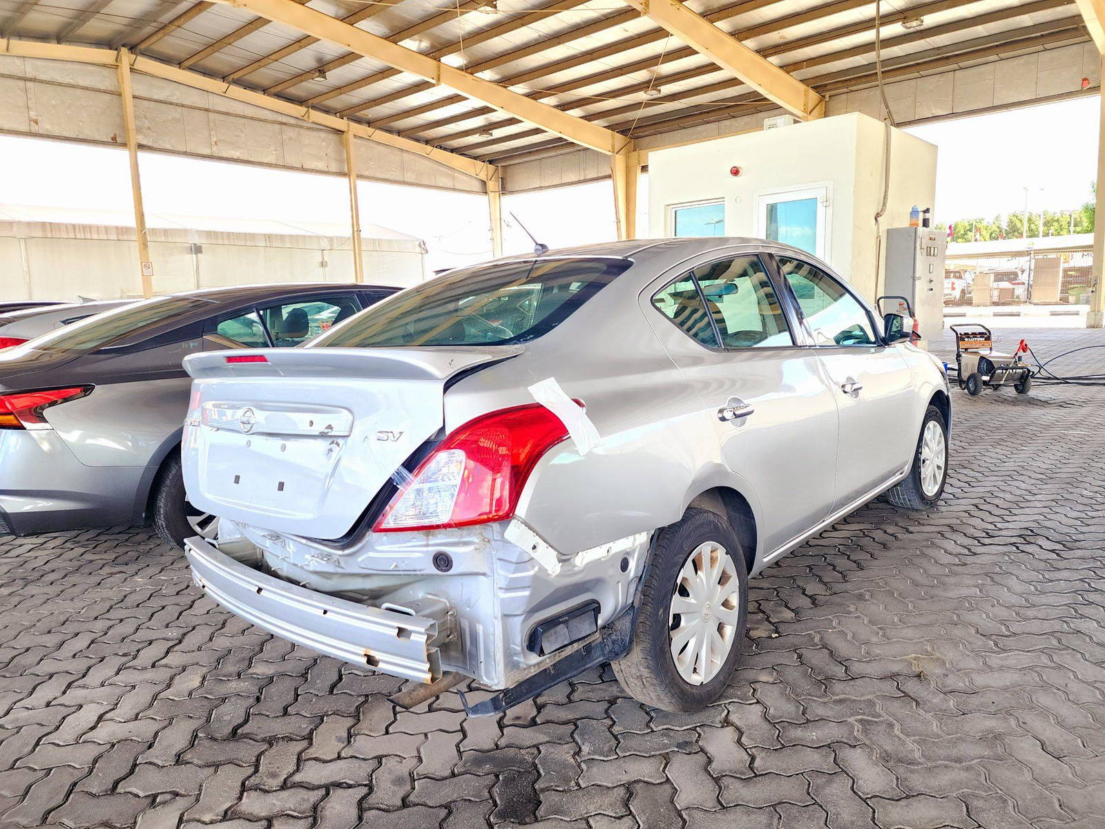 2018 NISSAN VERSA — 158721 Miles — Lot 62385544 — Souq - Marhaba Auctions Used Cars - Image 5