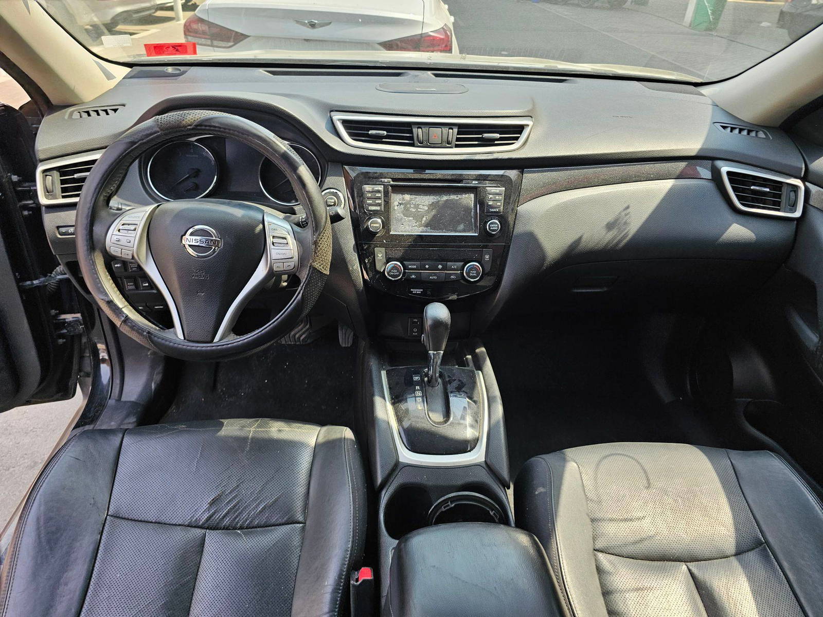 2014 NISSAN ROGUE — 170048 Miles — Lot 4EC796931 — Souq - Marhaba Auctions Used Cars - Image 7
