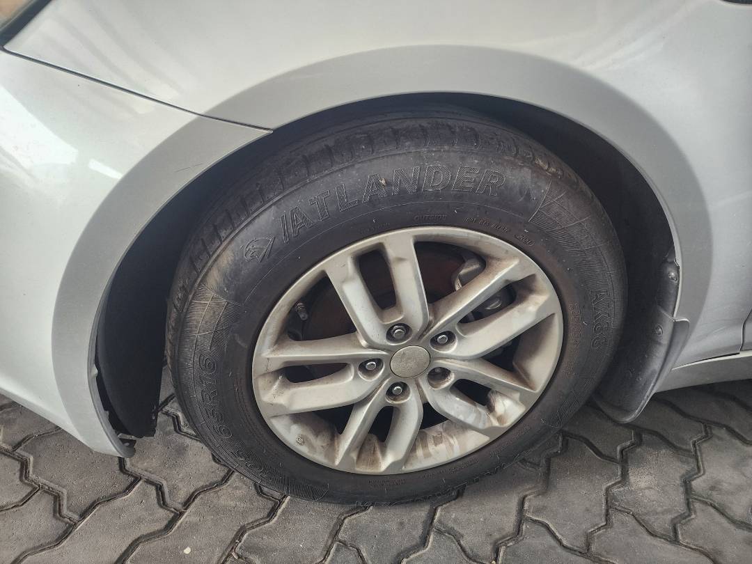 2013 KIA OPTIMA — 183888 Miles — Lot 43629164 — Souq - Marhaba Auctions Used Cars - Image 10