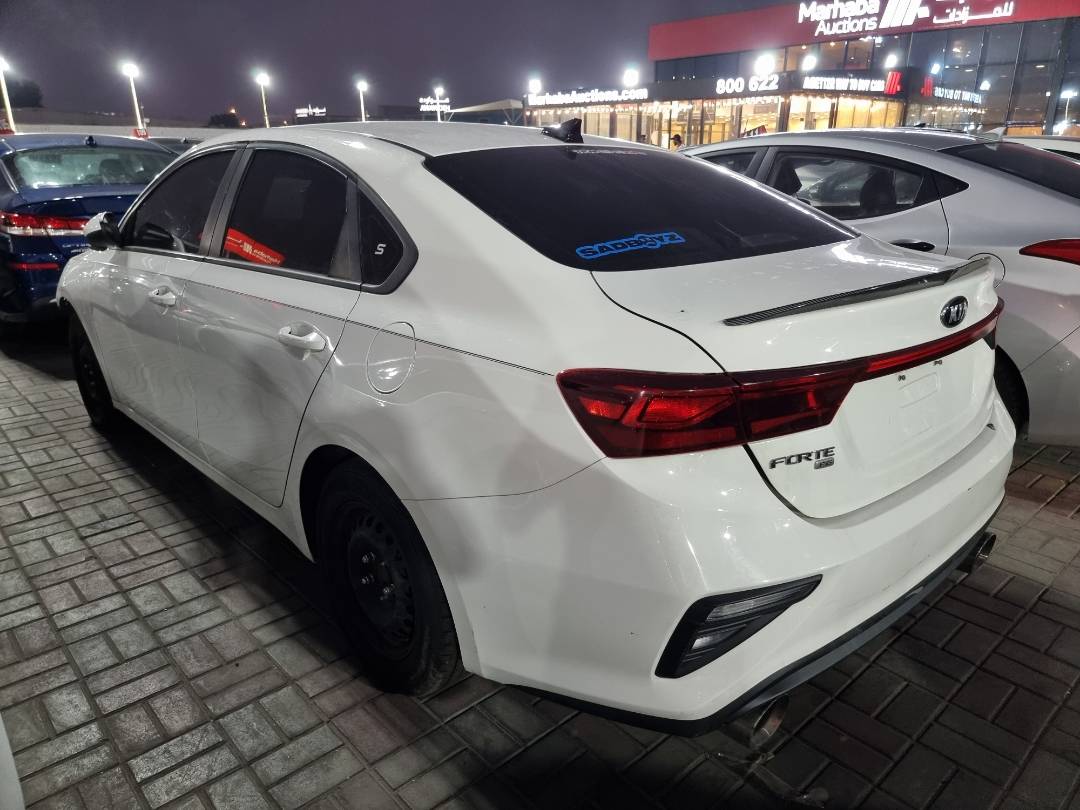 2020 KIA FORTE — 156393 Miles — Lot 145590 — Souq - Marhaba Auctions Used Cars - Image 3