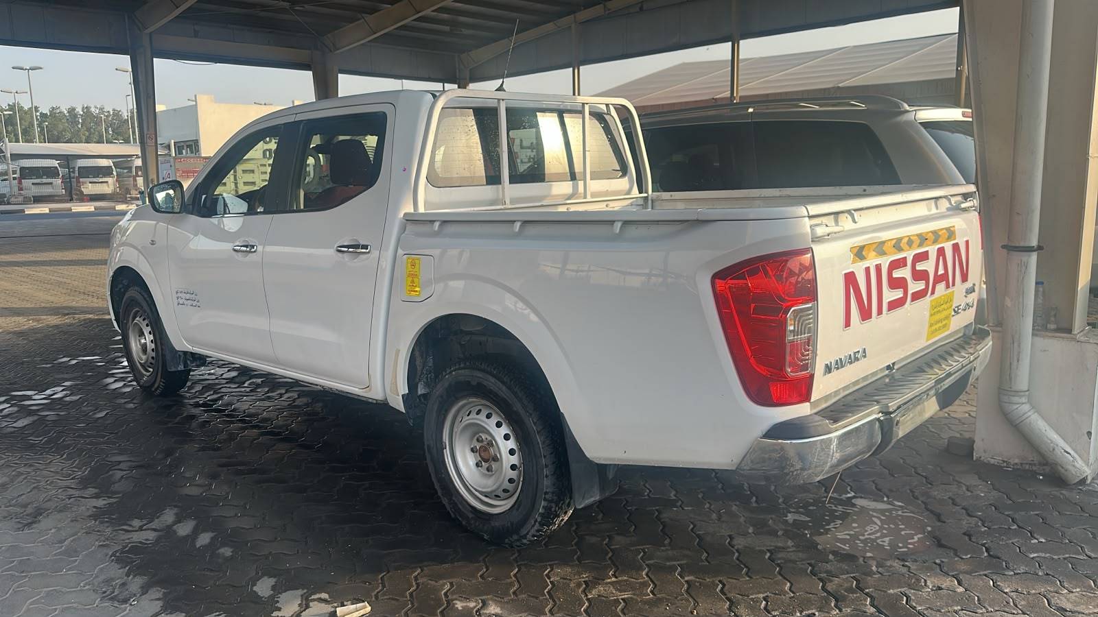 2018 NISSAN NAVARA — sold — 171174 KM — Lot A094813 — Souq - Marhaba Auctions Used Cars - Image 5