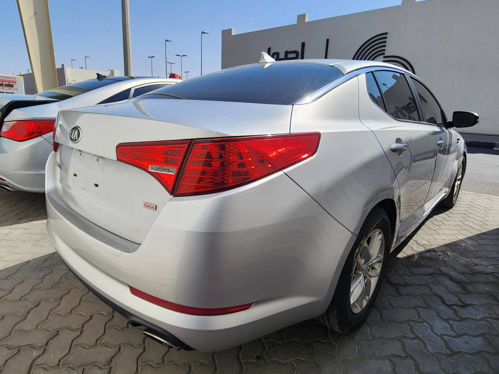 2013 KIA OPTIMA — 139650 Miles — Lot D5403782 — Souq - Marhaba Auctions Used Cars - Image 4