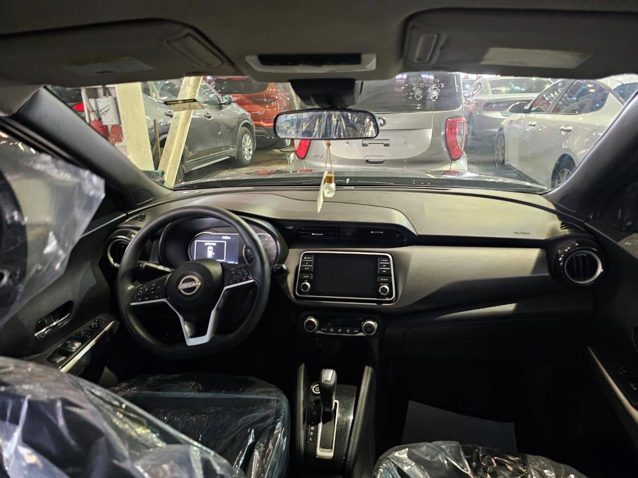 2020 NISSAN KICKS — 207319 Miles — Lot LL496291 — Main - Marhaba Auctions Used Cars - Image 8