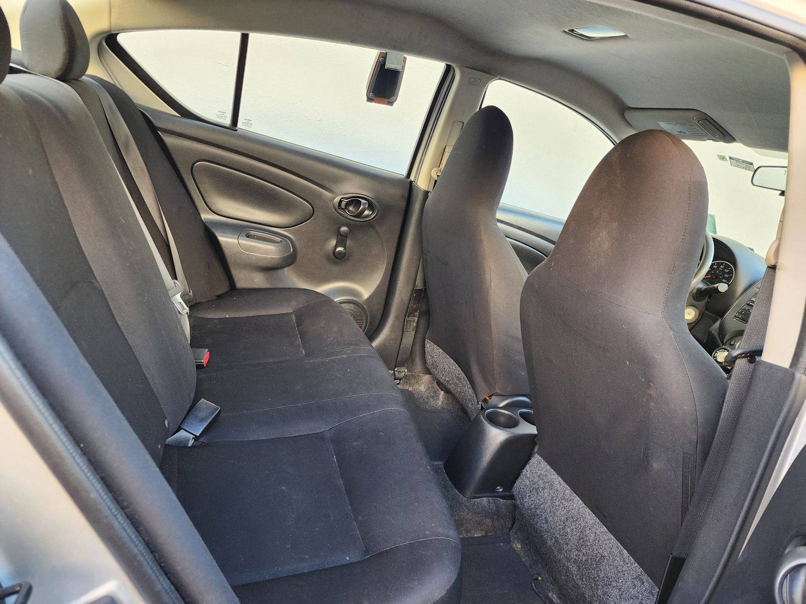 2014 NISSAN VERSA — 114493 Miles — Lot 40529877 — Al Quoz - Marhaba Auctions Used Cars - Image 7
